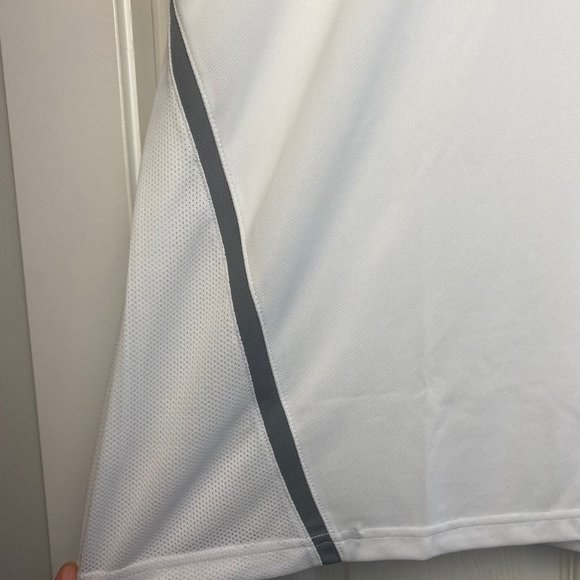 NWT Old Navy Active Men's Tank Size XXL - Picture 2 of 6